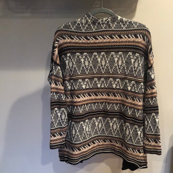 Old Navy Aztec Sweater Cardigan - Picture 3 of 4